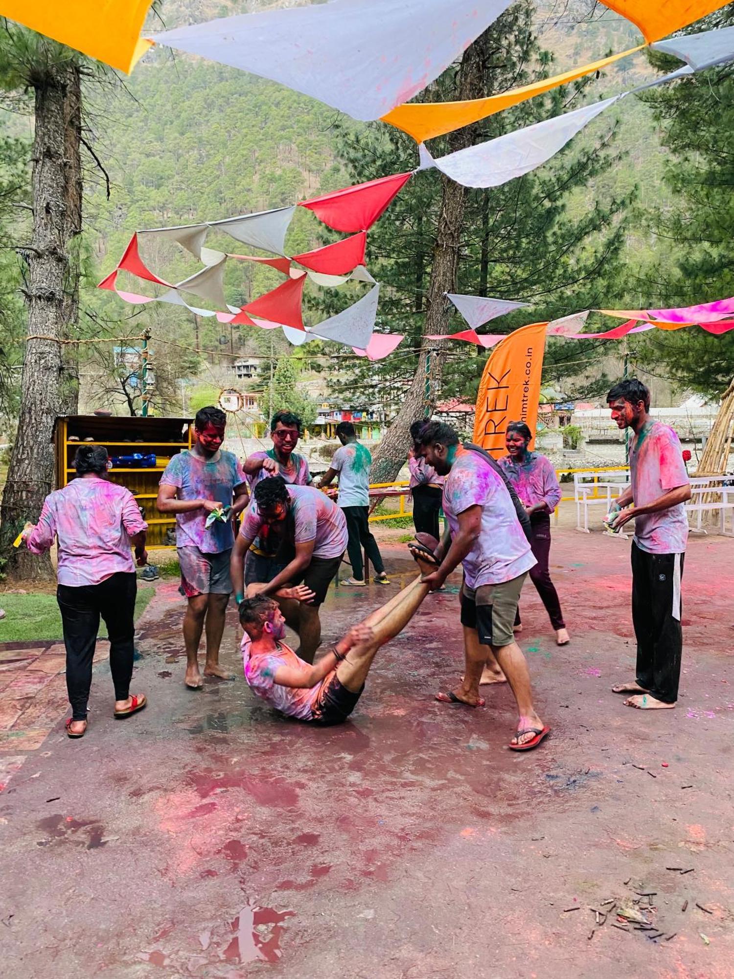 Himtrek Riverside Camps, Kasol Exterior photo