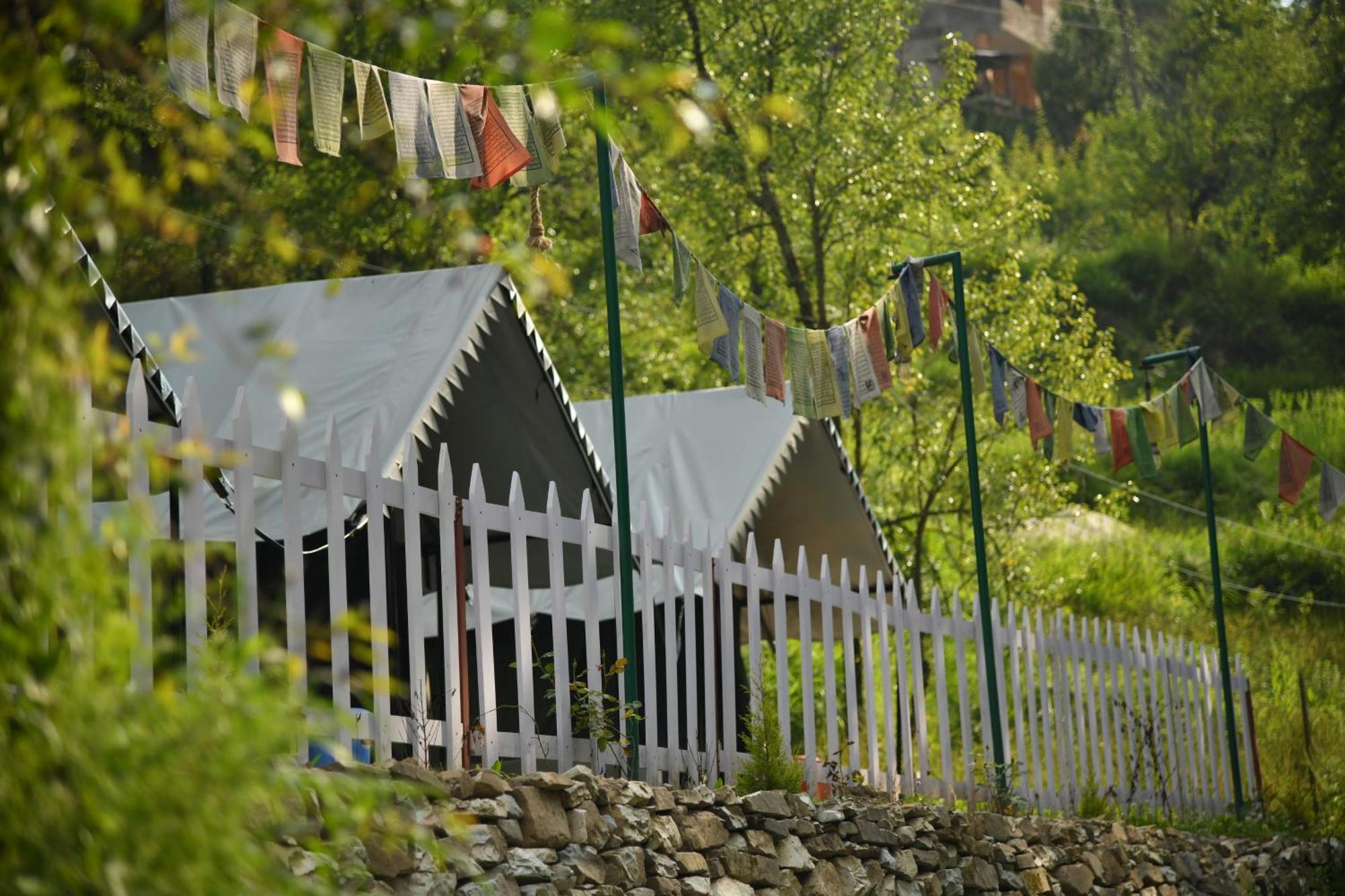 Himtrek Riverside Camps, Kasol Exterior photo